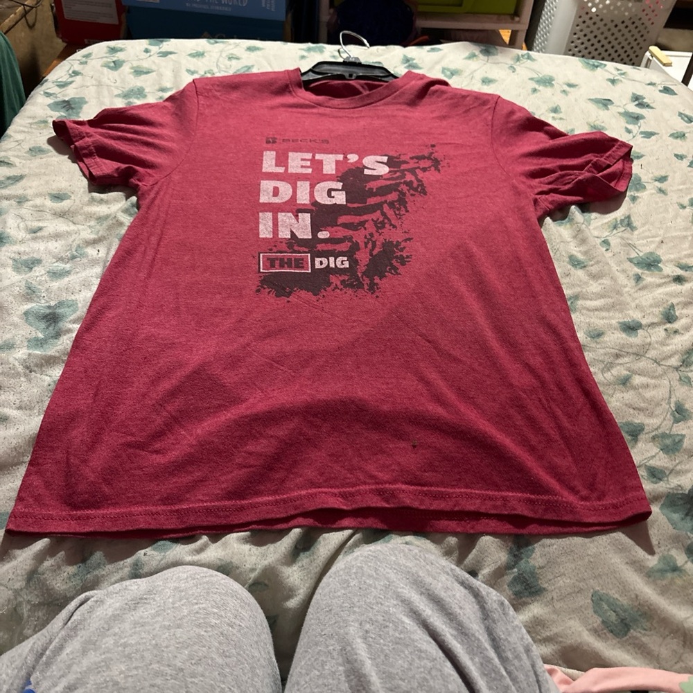 Men's Red Graphic Tee